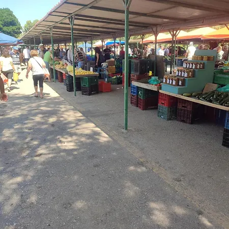 Telis House Apartman *